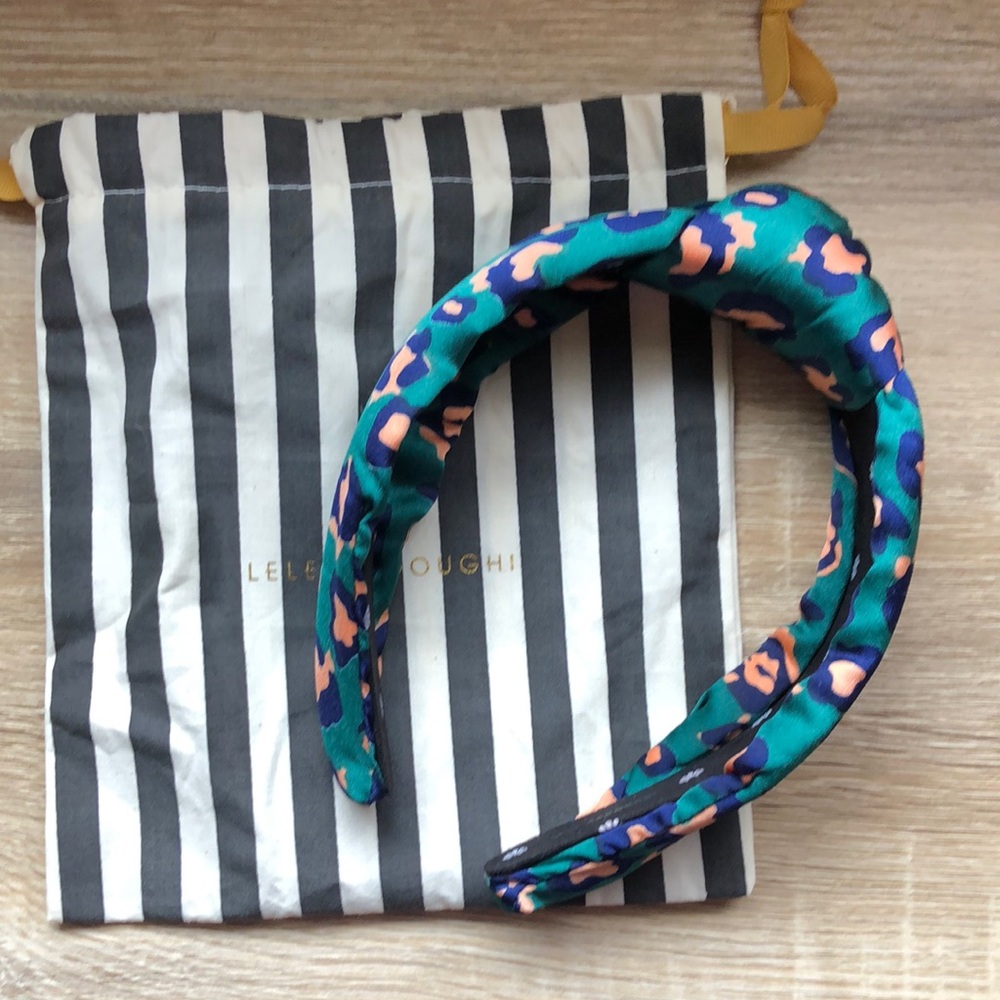 Lele Sadoughi teal leopard knot headband 🐆